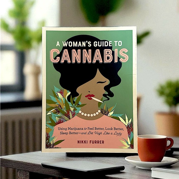 Like New! Woman's Guide to Cannabis by Nikki Furrer - Picture 1 of 4